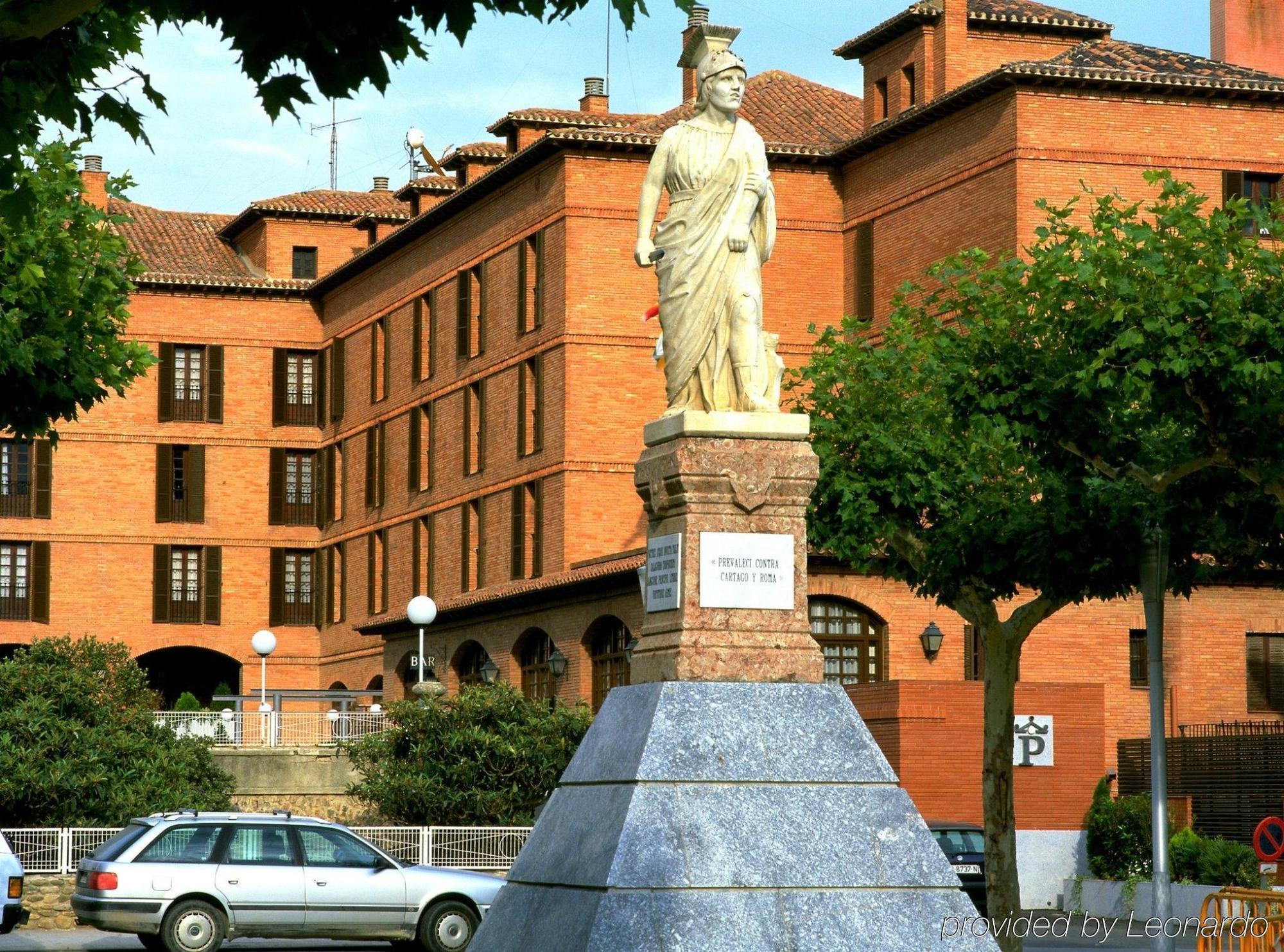 Hotel Ciudad De Calahorra Luaran gambar